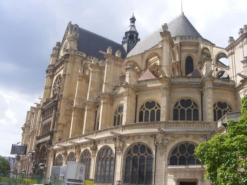 Medieval Paris Private Walking Tour - Hotel de Cluny and the city’s medieval memory