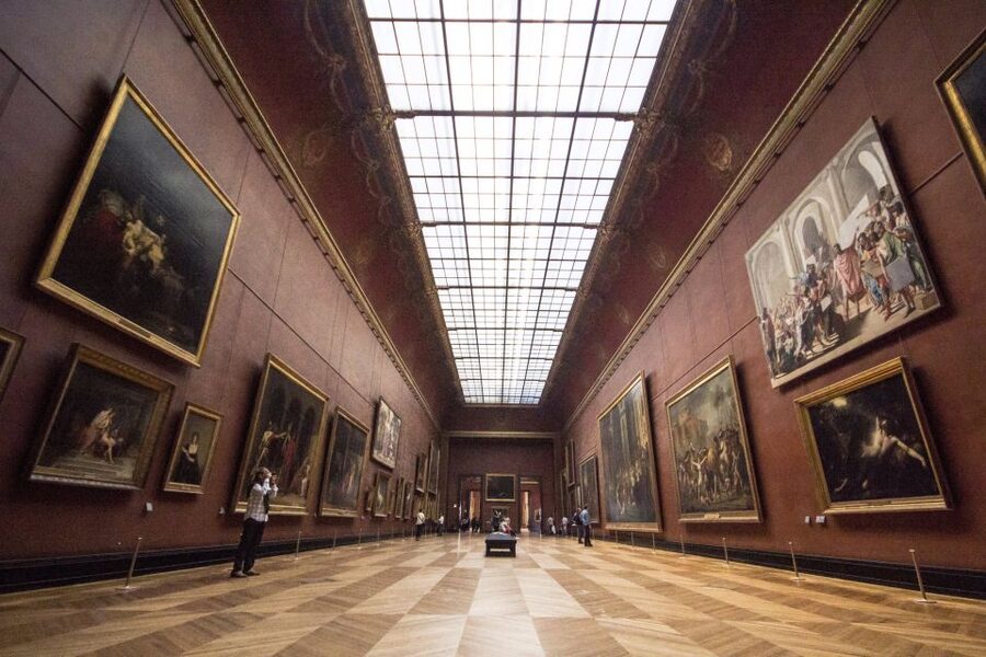 Mona Lisa & Louvre Masterpieces Tour with Reserved Access - Mona Lisa: famous, crowded, and worth seeing