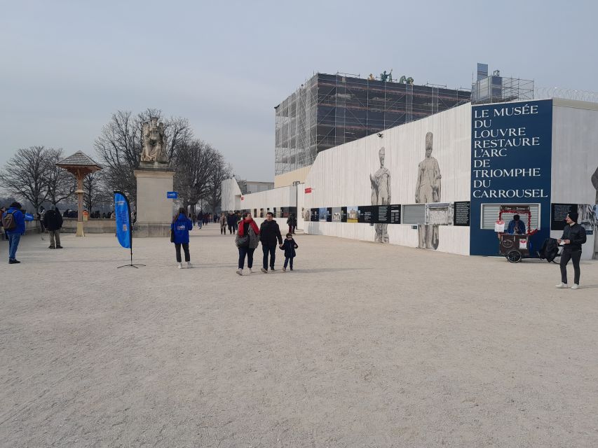 Mona Lisa & Louvre Masterpieces Tour with Reserved Access - Apollo Gallery and Napoleon Apartments