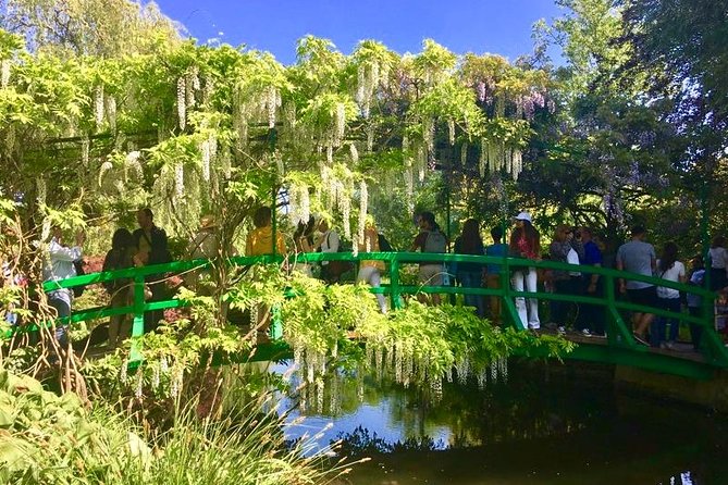 Monet's Gardens & House-Private Giverny Tour From Paris - What the private format is really worth