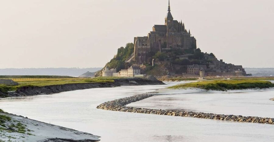 Mont Saint-Michel & Chateaux Country 3-Day Tour from Paris - Mont Saint-Michel and its steep climb
