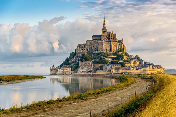 Mont Saint Michel Guided Day Trip with Abbey Entry from Paris - Climbing the Fortifications