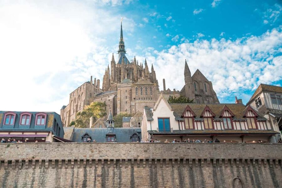 Mont Saint-Michel Small-Group Day Trip from Paris with Abbey Ticket - Key points at a glance