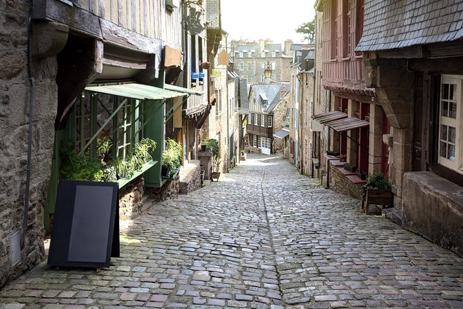 Mont Saint Michel Tour From Paris - Why the guide can make or break this route