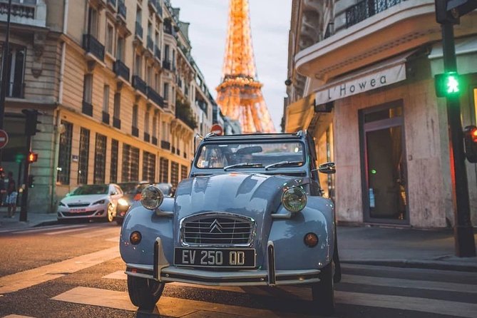 Montmartre Experience : Guided Tour, Tasting, and Art - Churches and the quieter side of the hill
