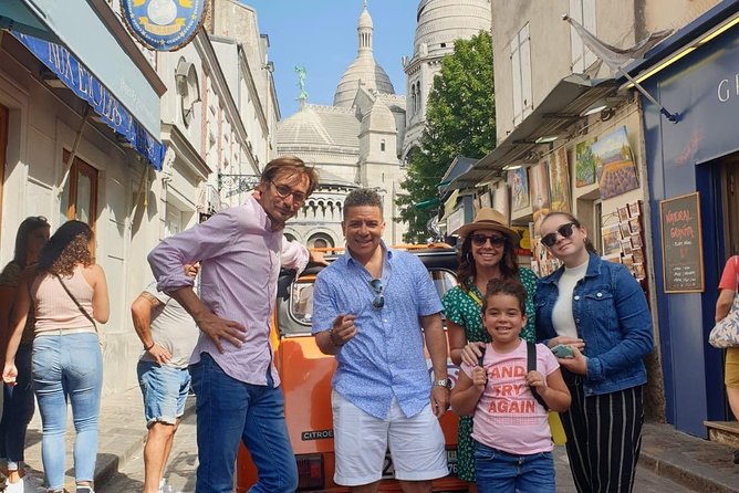 Montmartre Experience : Guided Tour, Tasting, and Art - Wine, French cheese, and a portrait at Place du Tertre