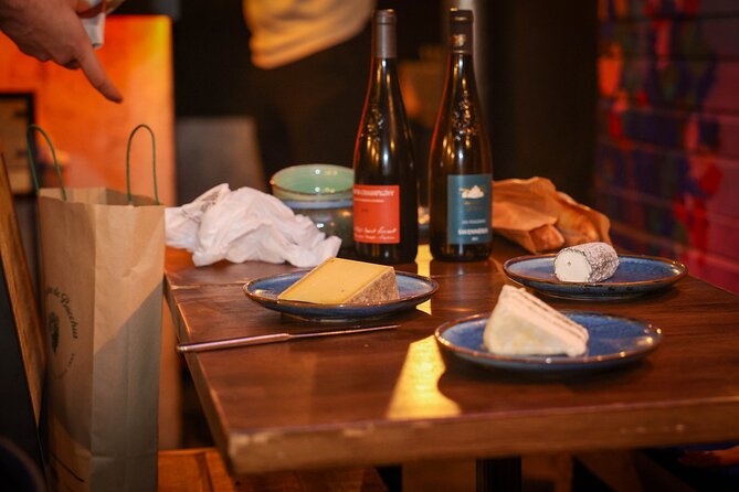 Montmartre Food Tour: The Most Complete Paris Food Experience - Why this Montmartre food tour feels different