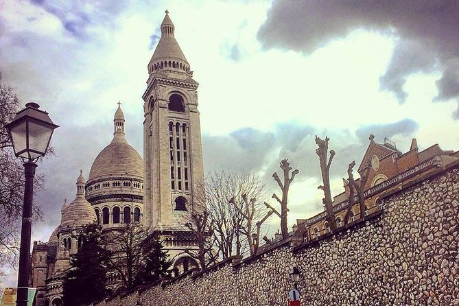 Montmartre Highlights - Bohemian Streets & Sacré-Coeur Basilica - Climbing toward Sacré-Coeur