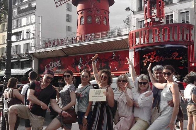 Montmartre Highlights - Bohemian Streets & Sacré-Coeur Basilica - Place du Tertre and the old village feeling