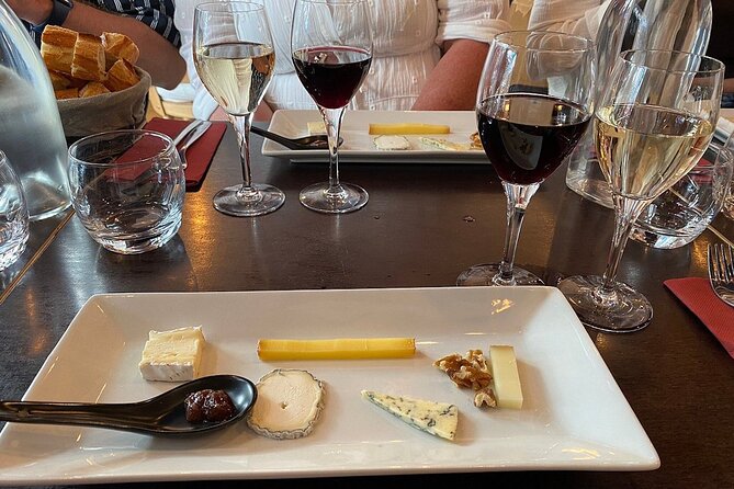 Montmartre Hill French Gourmet Food and Wine Tasting Walking Tour - The Wall of Love and the quieter lanes