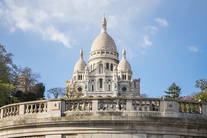 Montmartre Paris Guided Walking Tour - Why a walking tour fits Montmartre