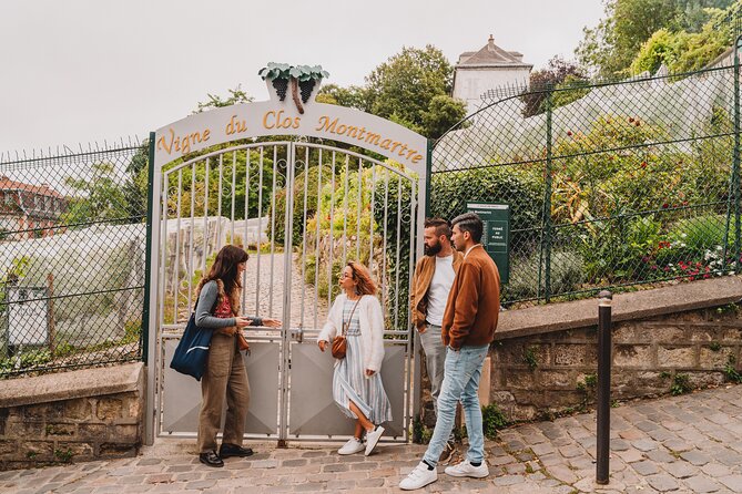 Montmartre Paris Hidden Gems Small Group Walking Tour - Place du Tertre and the working art scene