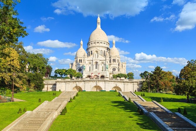 Montmartre Paris Walking Tour with Audioguide on Your Smartphone - A budget-friendly way to meet Montmartre
