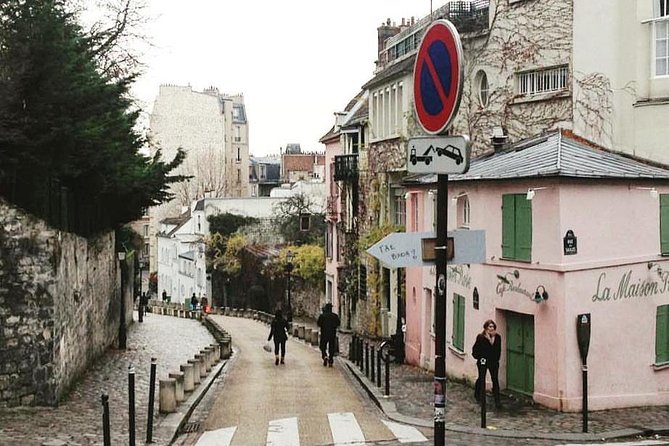 Montmartre & Sacré Coeur Private Historical 2-Hour Walking Tour in Paris - Why Montmartre works best with a guide