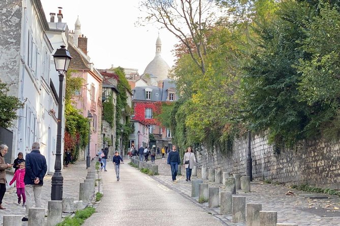 Montmartre Semi Private Tour: from Moulin Rouge, to Sacré-Cœur - Reaching Sacré-Cœur and the Paris view