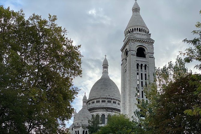 Montmartre Semi Private Tour: from Moulin Rouge, to Sacré-Cœur - What the $112.94 price really buys