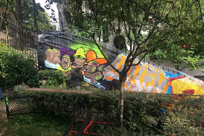 Montmartre Street Art Tour with an Artist - The hands-on element, when offered