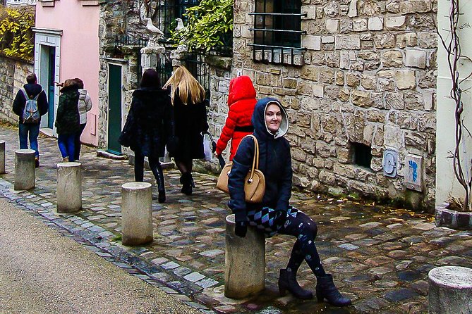 Montmartre Walking Tour with a Private Local Guide - Place des Abbesses and the I Love You Wall