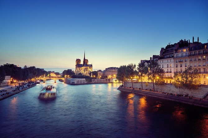 Moulin Rouge Show with Champagne and Seine River Cruise Ticket - The seating issue you need to take seriously