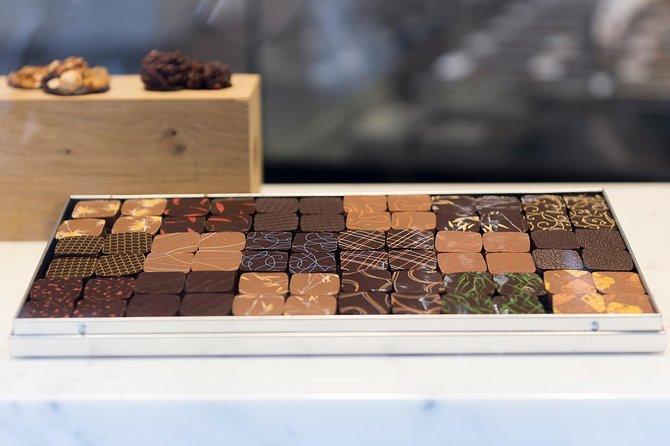 NEW Paris Food Tour in Saint-Germain - A food tour led by a French wine specialist