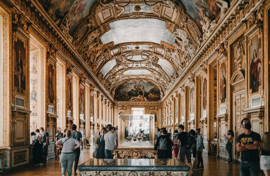 Night at the Louvre Museum: 6-people Max Guided Exploration - Is the two-hour length enough?