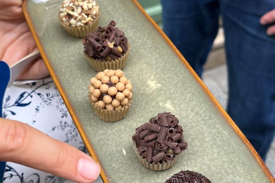 No Diet Club - Special Sweet Tour in Paris ! - Is $53 fair for the amount of food?