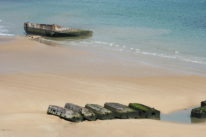Normandy D-Day Tour Guided Small Group From Paris - The pace, physical effort, and what to pack