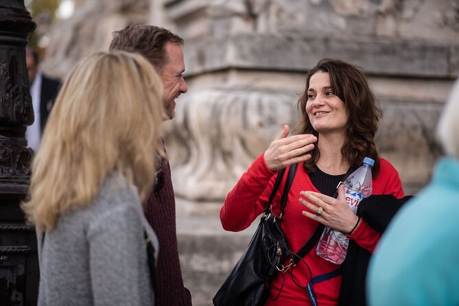 Notre Dame interior and Sainte Chapelle Private Tour - Timing, meeting details, and practical limits