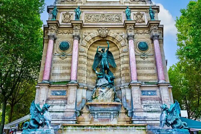 Notre Dame Mystery and Latin Quarter Walking Tour - La Sorbonne and the intellectual Latin Quarter