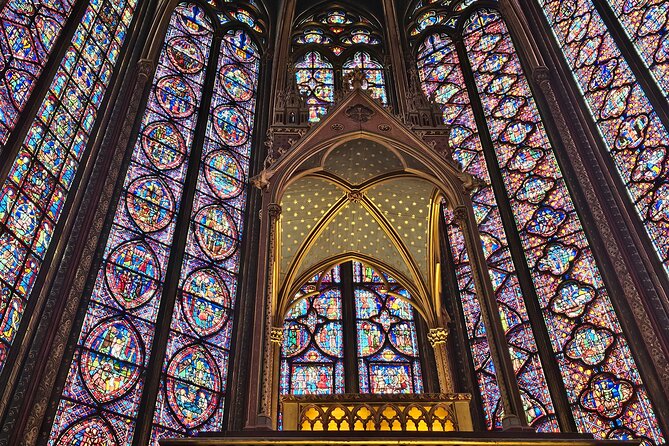 Notre Dame Outdoor Walking Tour and Entrance to Sainte Chapelle - Booking and meeting-point advice