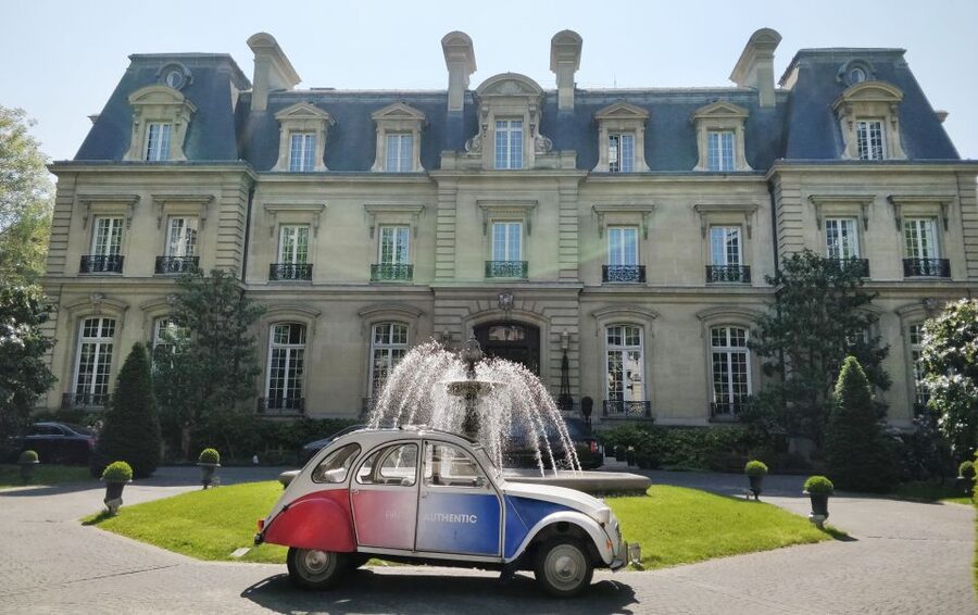 Off-the-Beaten Track in Paris: 2-Hour Vintage 2CV Tour - Roman Paris at the Arènes de Lutèce