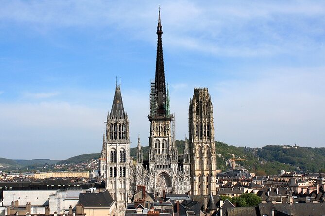 On the footsteps of Joan of Arc - Private day trip to Rouen - The morning train from Paris
