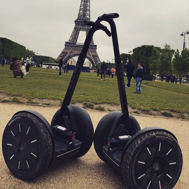 Paris: 1.5-Hour Private Segway Tour - Crossing Pont Alexandre III
