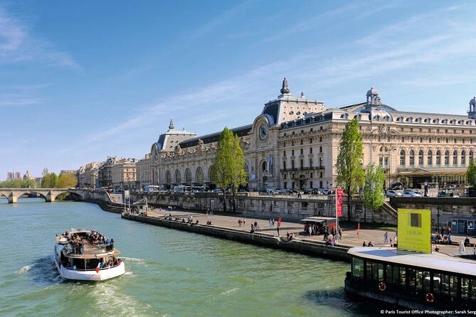 Paris 1 Hour Seine River Cruise Tour and Optional Macaron Tasting - The Eiffel Tower and Les Invalides