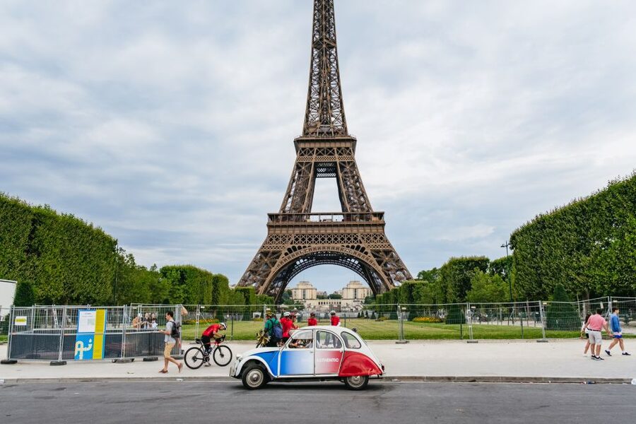 Paris: 1-Hour Vintage Citroen 2CV Tour - Key points to know before you book
