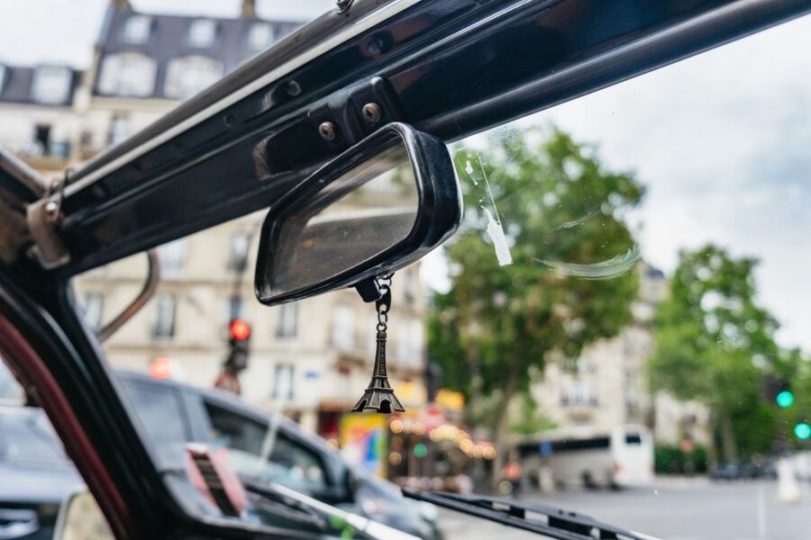 Paris: 1-Hour Vintage Citroen 2CV Tour - Is $64 good value for one hour?