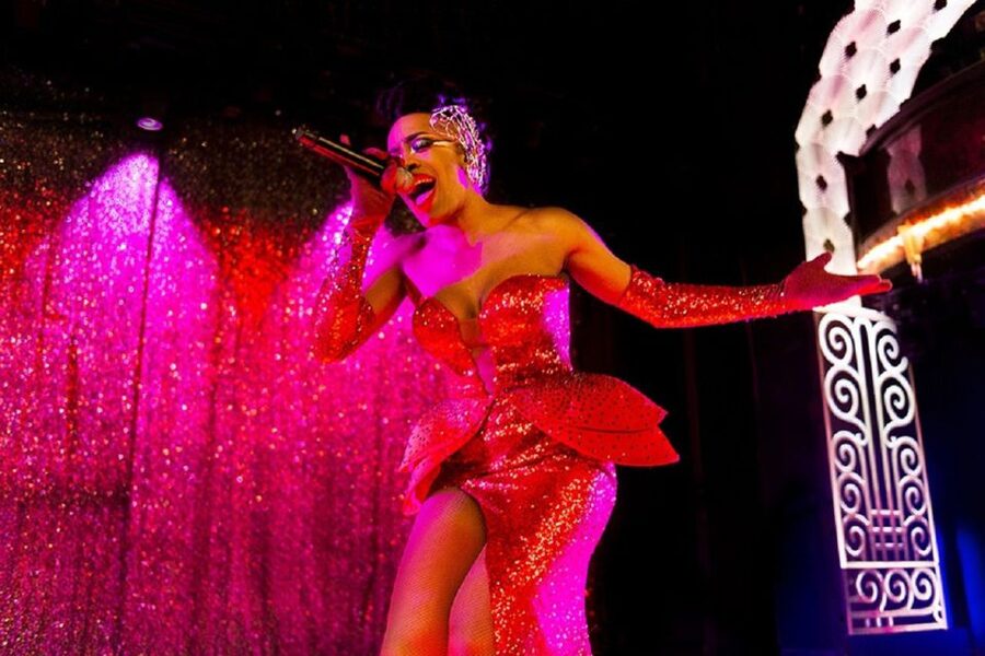 Paris: 3-Course Dinner & Show at Paradis Latin Cabaret - What Makes the Pre-Show Worth Your Time