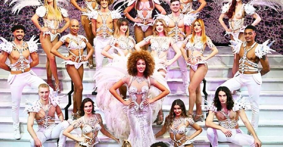 Paris: 3-Course Dinner & Show at Paradis Latin Cabaret - The Dinner and Pre-Show at 8:00 PM
