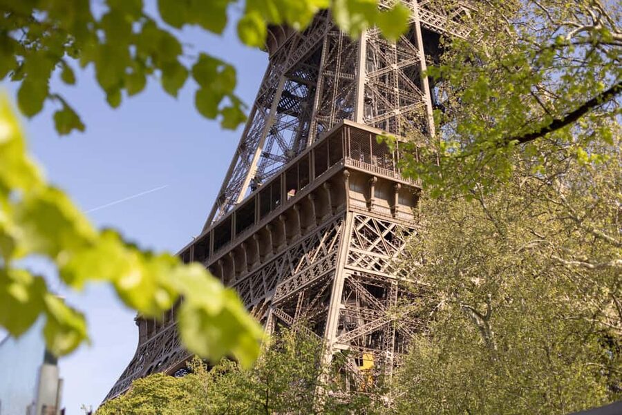 Paris: 3-Course Lunch at Eiffel Tower's Madame Brasserie - Key points to know before booking