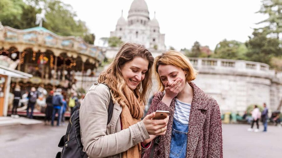 Paris: 3-Hour Private Tour from Champs Élysées to Montmartre - Key points at a glance