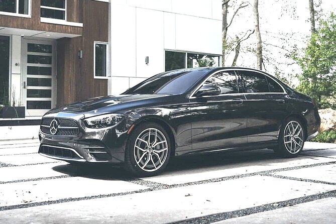 Paris Airport & Hotel Transfer Service - The ride into Paris in about 45 minutes