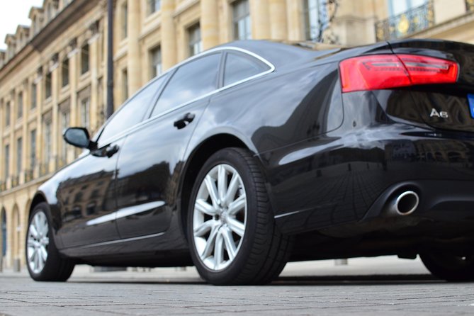 Paris Airport Transfers - Private Car - The first Paris decision happens at the airport