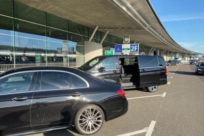 Paris Airport Transfers – Private Car