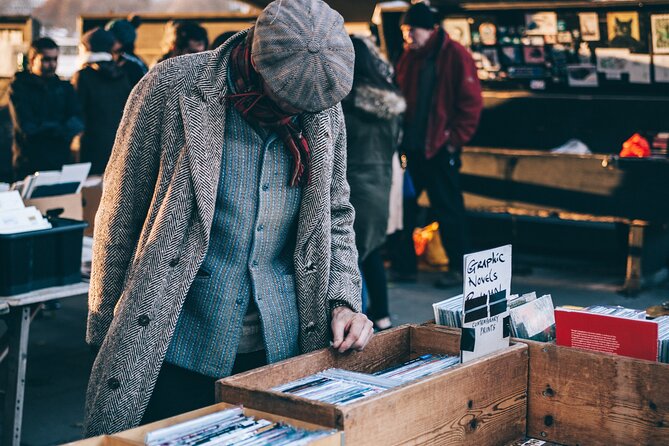 Paris Antiques Market Insider's Tour in Extra-Small Group - Walking through 16 different market areas