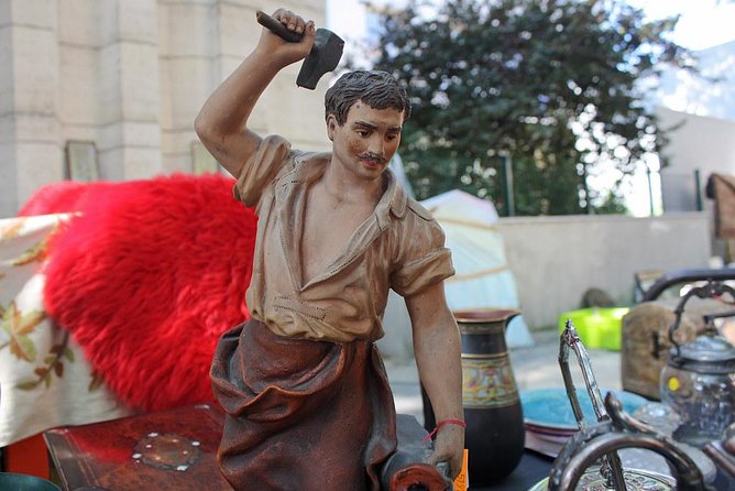 Paris Antiques Market Insider's Tour in Extra-Small Group - How much shopping time do you really get?