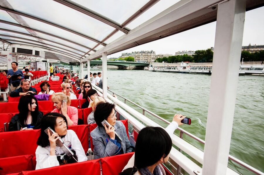 Paris: Audio-Guided Bus Tour & Seine River Cruise - Practical ways to get more from the three hours