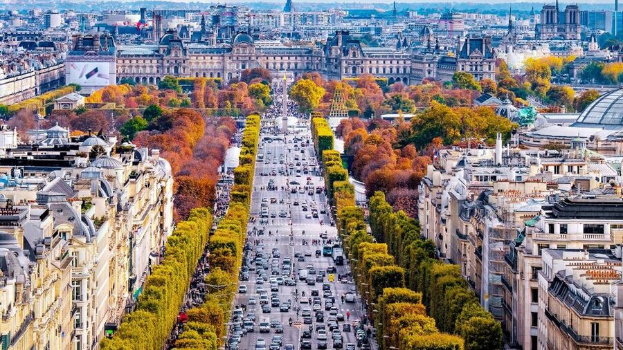 Paris Audioguide - TravelMate app for your smartphone - Why offline listening matters in Paris