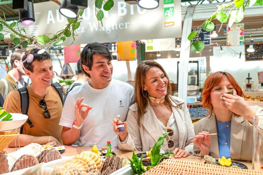 Paris: Authentic Food & Wine Tasting Tour in Le Marais - Cheese, confiture, and wine at the covered market