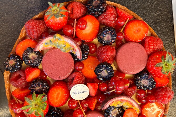 Paris Baking Insider Experience near Notre-Dame - A good Paris activity for families