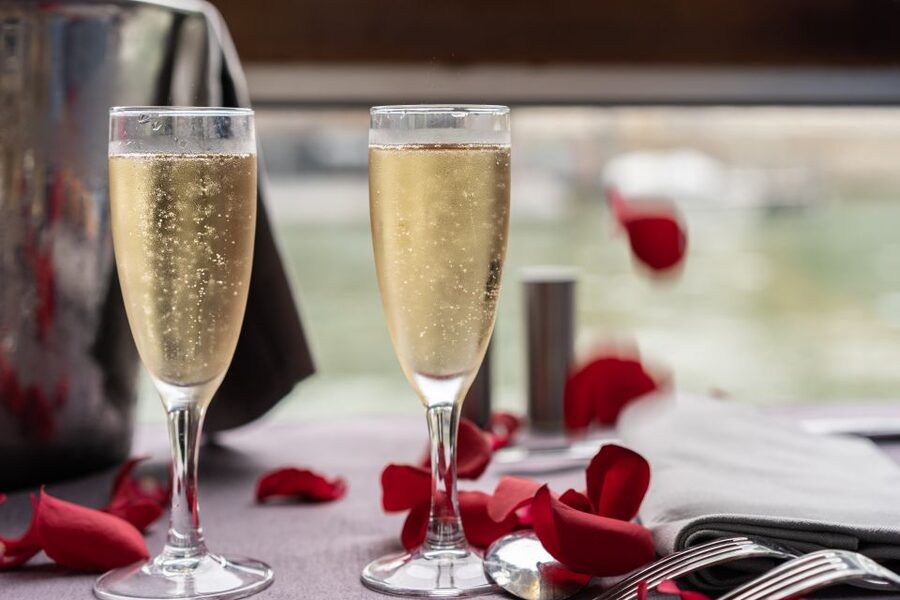 Paris: Bastille Day Special Evening Cruise - Who Gets the Best Value